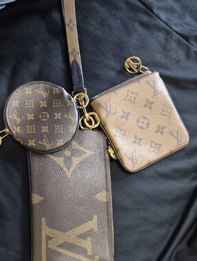Lv Brown Monogram Women’s Trio Wristlet.